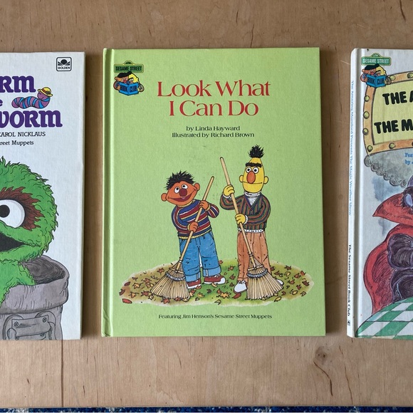 Vintage Sesame Street books featuring Muppets - Picture 12 of 15